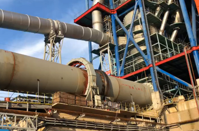 φ4.8×76m新型干法預分解水泥回轉(zhuǎn)窯